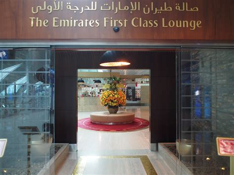 Exploring Dubai's Massive Emirates First Class Lounge | LoungeBuddy