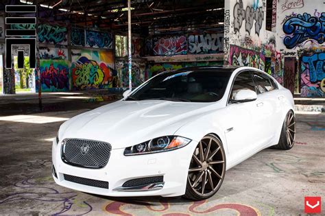 JAGUAR XF - VOSSEN CVT - VOSSEN WHEELS