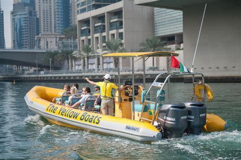 Dubai Marina: Guided Sightseeing Tour by Speedboat | GetYourGuide