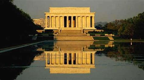 Lincoln Memorial Reflecting Pool (U.S. National Park Service)