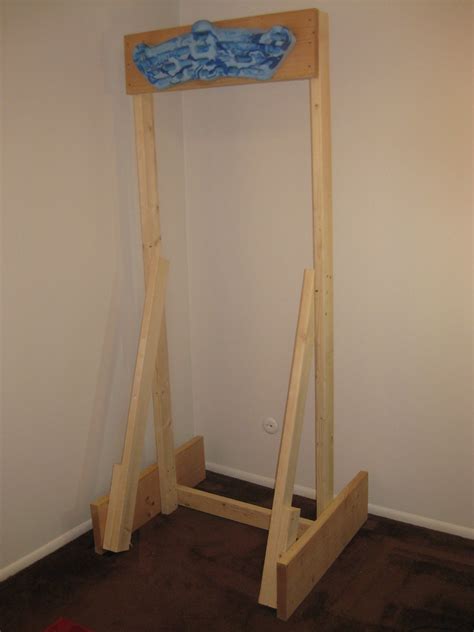 The freestanding hangboard (it's a climbing training thing… | Flickr