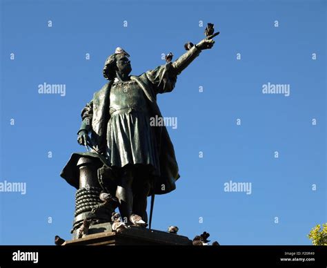 Statue of Christopher Columbus Stock Photo - Alamy