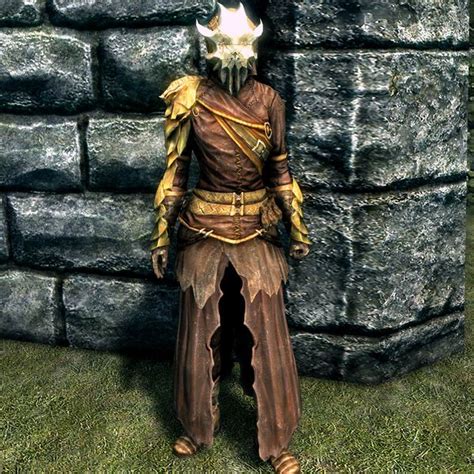 File:SR-item-Cultist Robes Female.jpg - The Unofficial Elder Scrolls Pages (UESP)