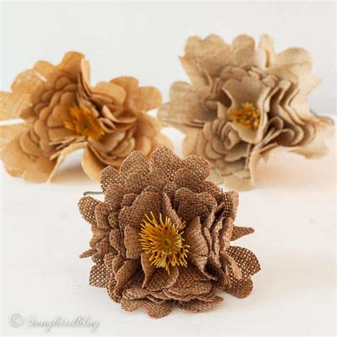 How to make burlap flowers [step by step tutorial]