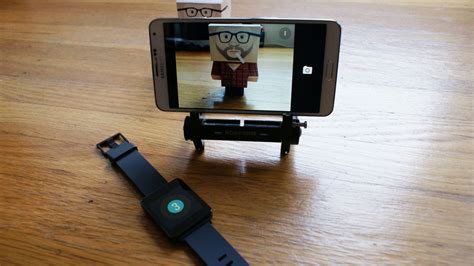 Control Your Android Phone's Camera with Android Wear