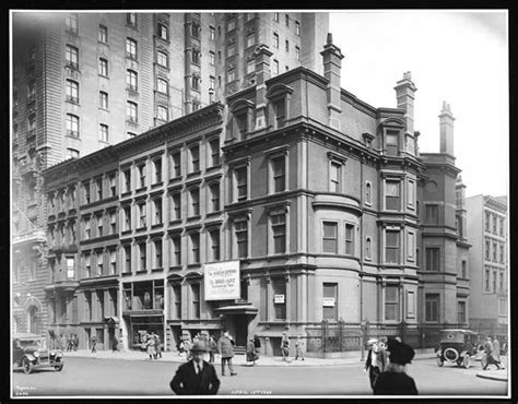 Daytonian in Manhattan: The 1924 Aeolian Building--689 Fifth Avenue