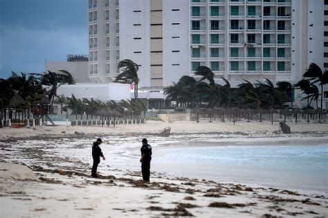 Photos: Cancun digs out after Hurricane Delta | WGNO