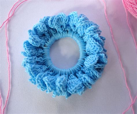 Stitch of Love: Crochet Hair Scrunchies