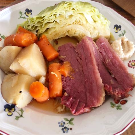 Instant Pot Corned Beef and Cabbage Recipe (Pressure Cooker Corned Beef and Cabbage) | Shirley ...