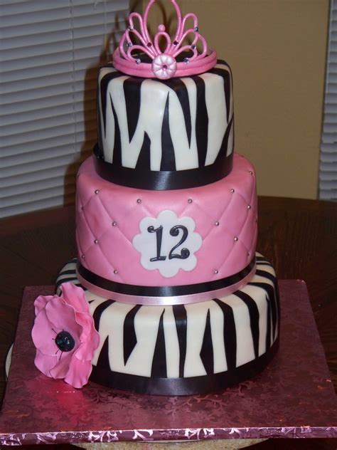 Birthday Cake For A 12 Year Old - CakeCentral.com