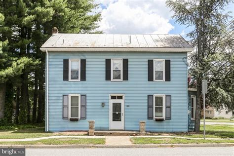 400 N Walnut St, Mechanicsburg, PA 17055 | realtor.com®