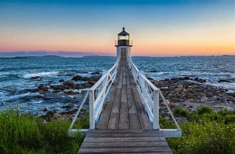 The 10 Best Maine Lighthouses to Visit