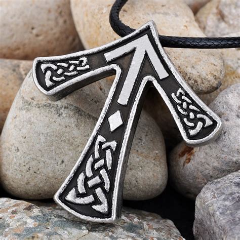 Tyr Rune Pendant Viking Amulet Tiwaz Runes Norse tyr Protection Talisman Celtics knot jewelry ...