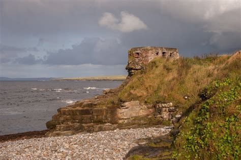 Scrabster Castle | Castle in Thurso, Caithness | Stravaiging around Scotland