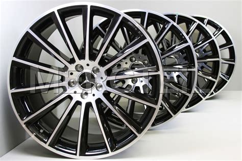 AMG 18 Inch Set of LightAlloy Wheels for SLCClass