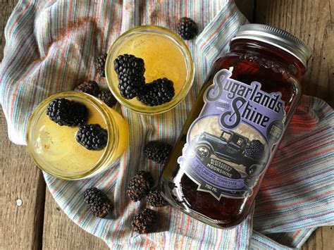 5 Delicious Sugarland Moonshine Cocktail Recipes