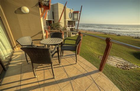 Accommodation Bed and Breakfast, Standard and Luxury Rooms, Beach Lodge Swakopmund.