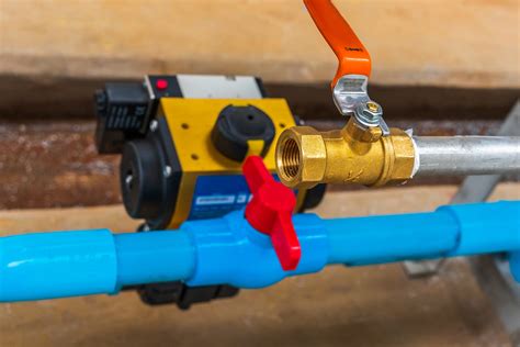 What Does it Cost to Install a Water Shut Off Valve in 2024? | Checkatrade