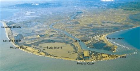 Mouth of the River Ebro (Source: Aeroguía del litoral-geoplaneta.com ...