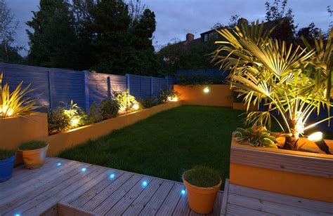 How to install lighting in the garden. - Earth Designs