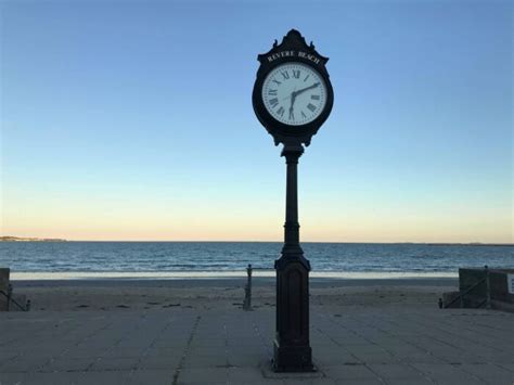 Revere, Massachusetts - A Walk Along the Beach - The Biveros Effect