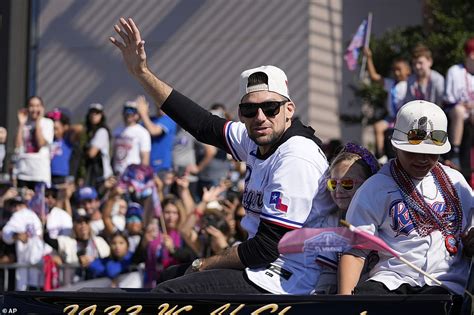 Rangers World Series Parade: MLB Champs' celebrate with estimated ...