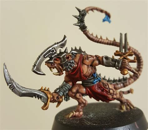 Skaven Deathrunner finished painting. C&C welcome : r/minipainting