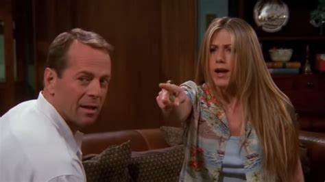 Bruce Willis Guest Starred In Friends Because Of A Bet He Made With ...