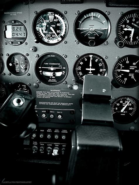 Cessna Photograph - Cessna 172SP cockpit by Lamyl Hammoudi | Cessna, Cockpit, Aircraft instruments