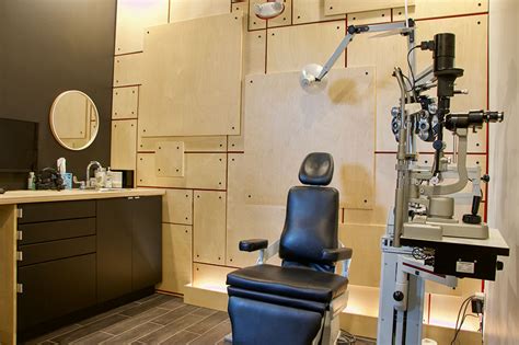 9 Close-to-Perfect Exam Rooms for Opticians and Optometrists | INVISIONMAG.COM