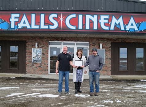 Falls Cinema in Thief River Falls, MN - Cinema Treasures