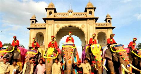 Karnataka's Mysore Dasara Festival Will Be Inaugurated By COVID Warriors; Low Key Affair This ...