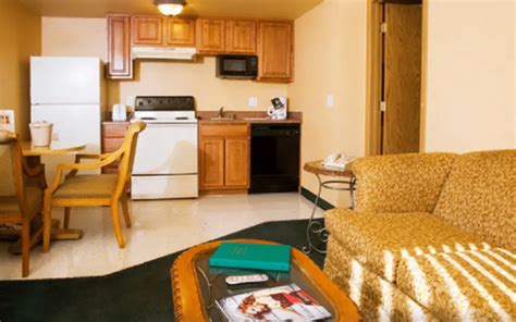 Emerald Suites South Las Vegas Blvd | Las Vegas Direct