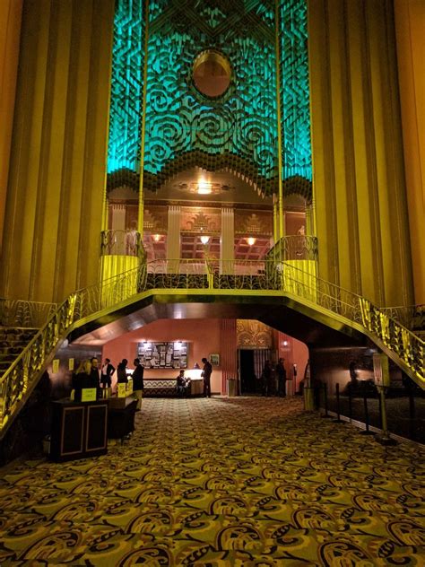 Paramount Theatre-Oakland - 361 Photos & 444 Reviews - Performing Arts - 2025 Broadway, Uptown ...