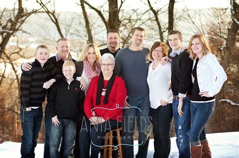 Deb and Chris – Extended Family Photos in Winter! Baraboo, WI : Madison WI Personal Brand ...