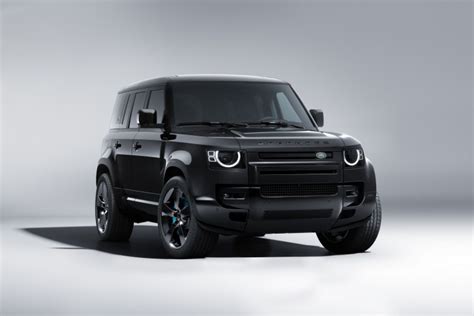 Land Rover luncurkan 300 unit mobil edisi spesial James Bond