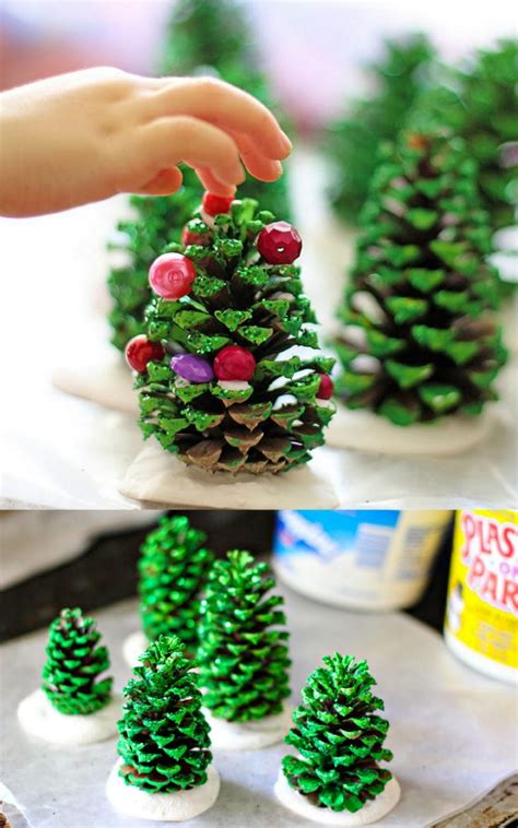 48 Amazing DIY Pine Cone Crafts & Decorations - A Piece Of Rainbow