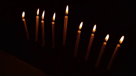 How to Light the Hanukkah Menorah | My Jewish Learning