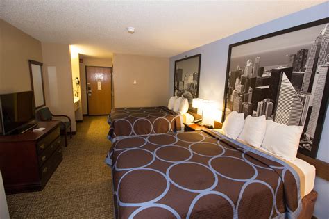 Super 8 by Wyndham Chicago O'Hare Airport | Elk Grove Village, IL Hotels