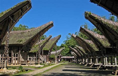 Kebudayaan Sulawesi Selatan Lengkap Dengan Tarian, Pakaian dan Rumah Adat