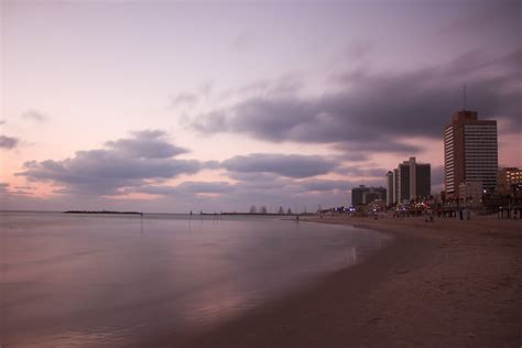 The ultimate guide to Tel Aviv's 12 beaches - ISRAEL21c