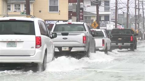 Raw video: Flooding in Hampton Beach