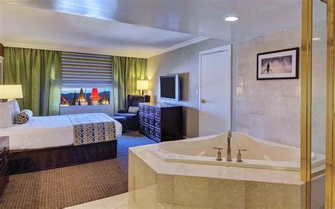 Excalibur Rooms & Suites | Photos & Info | Las Vegas Hotels