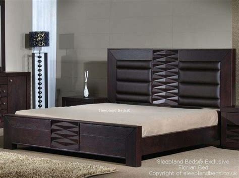 New fashioned and Latest Wooden bed designs | shesham wood bed designs ...