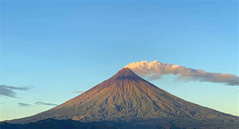 Download Mayon Volcano White Smoke Wallpaper | Wallpapers.com