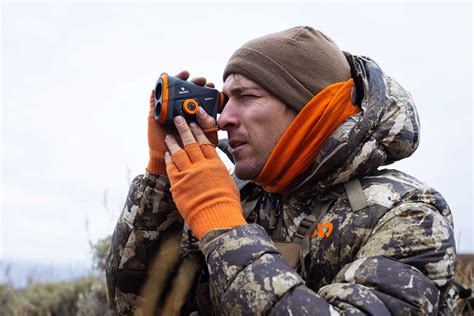 4 Best Rangefinders for Bowhunting - Wide Open Spaces