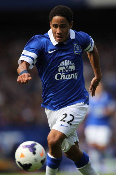 Steven Pienaar Everton Pictures and Photos | | Everton, Steven pienaar, Everton football club