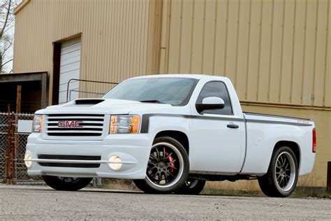 The Modern Muscle Truck: LSX454 Powered GT454 GMC Sierra - LSX Magazine