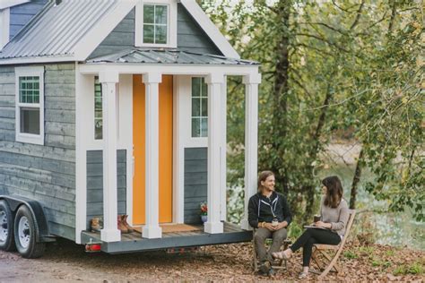 Tiny Heirloom: Builder of Luxury Tiny Homes on Wheels