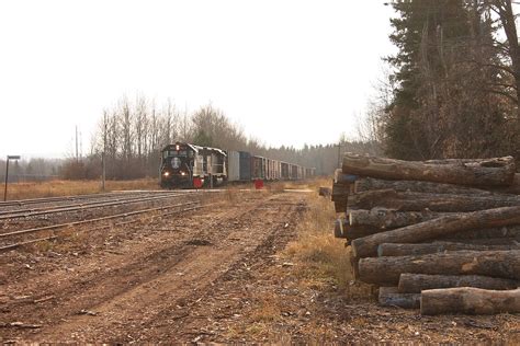 Train time! Marengo, WI | The Mellen-Ashland turn comes into… | Flickr